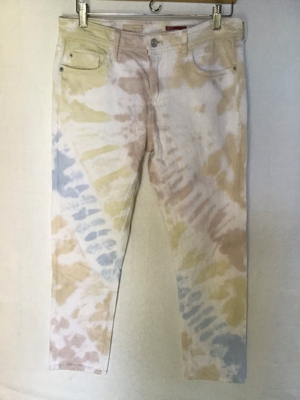 Anthropologie Pilcro Women Light Multi Tie-Dye Boyfriend Jeans - Picture 5 of 11